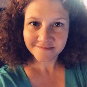 Meet your Posher, Angie